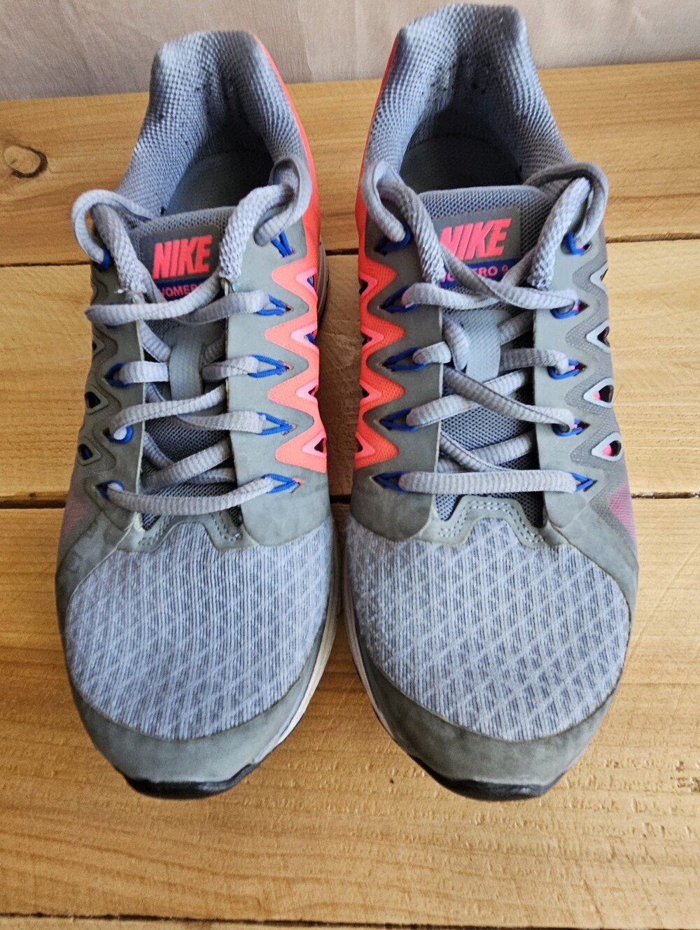 Women's Nike Vomero 9. (See Pictures) No Box